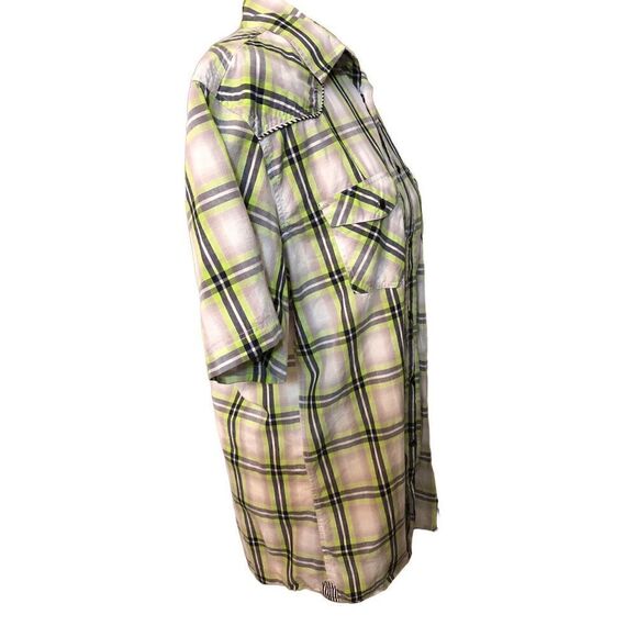 Bone Collector Short Sleeve Pearl Snap Button Pocketed Shirt - Picture 3 of 9